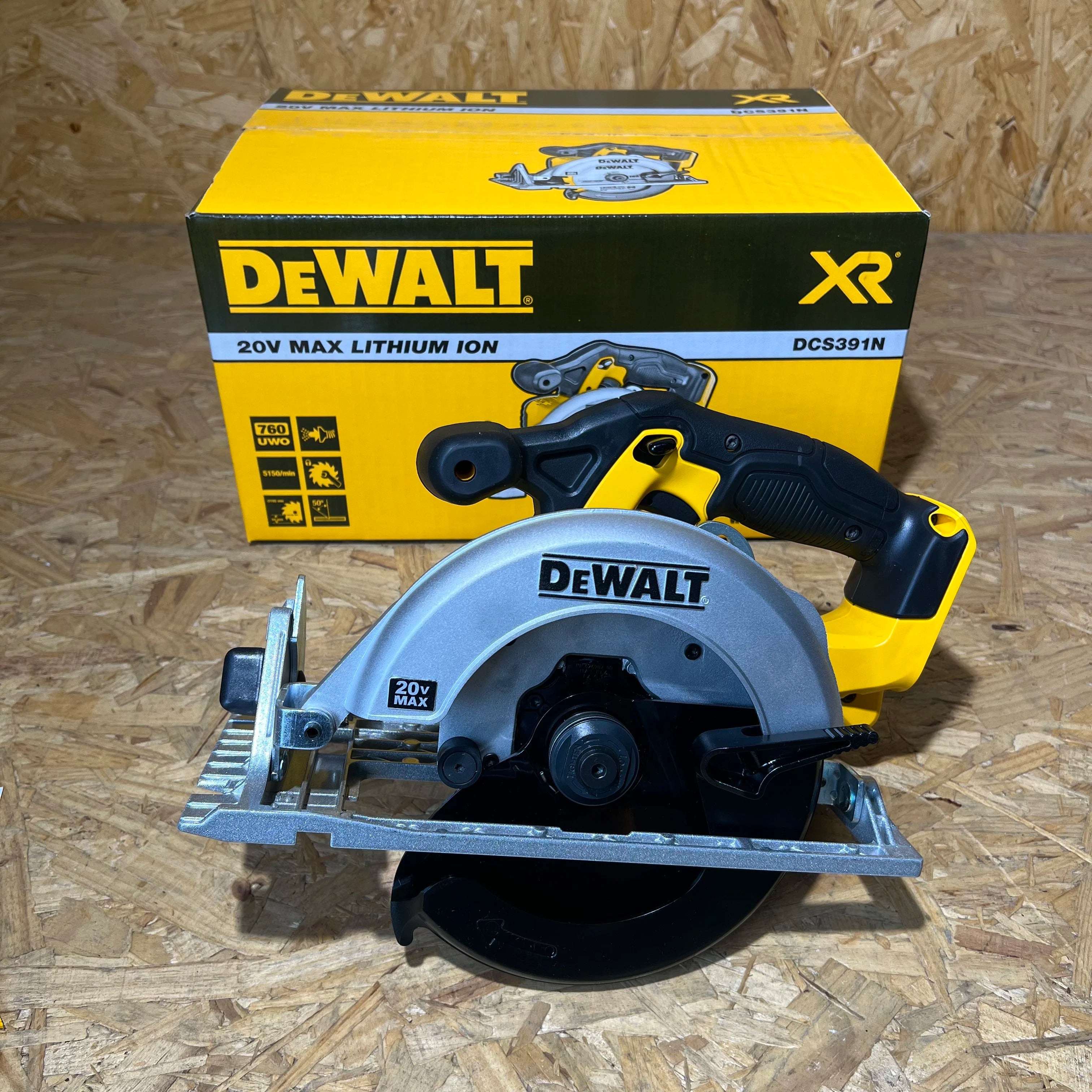 DEWALT 20V Lithium Battery Circular Saw by DEWALT