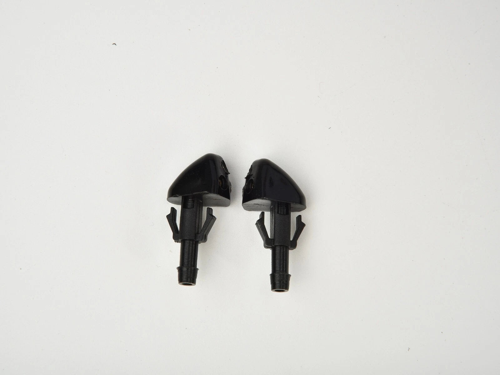 Front Windshield Wiper Washer Hood Jet Sprayer Nozzle For T25 T3