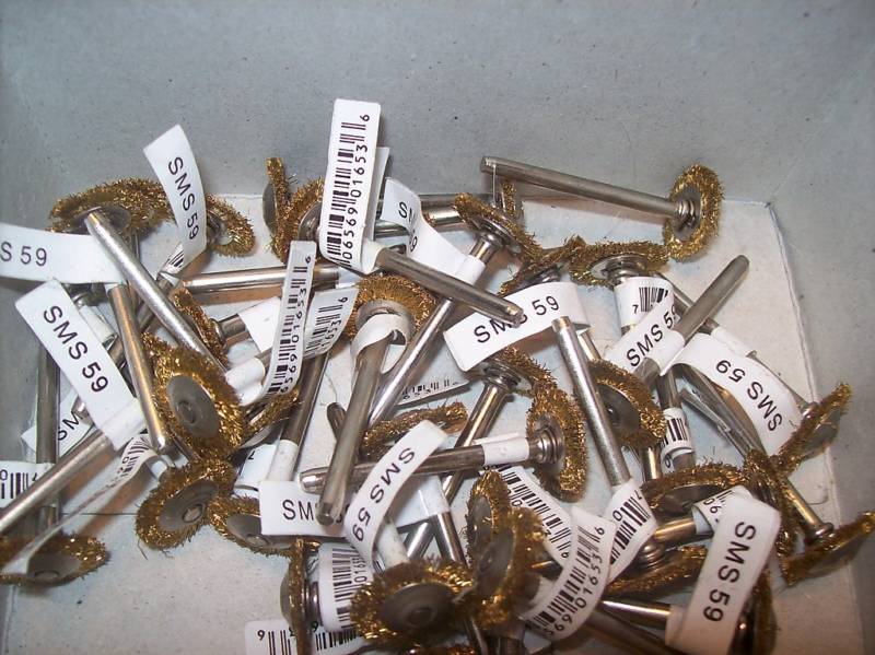 Brass Wire Brush Wheels - 5/8"