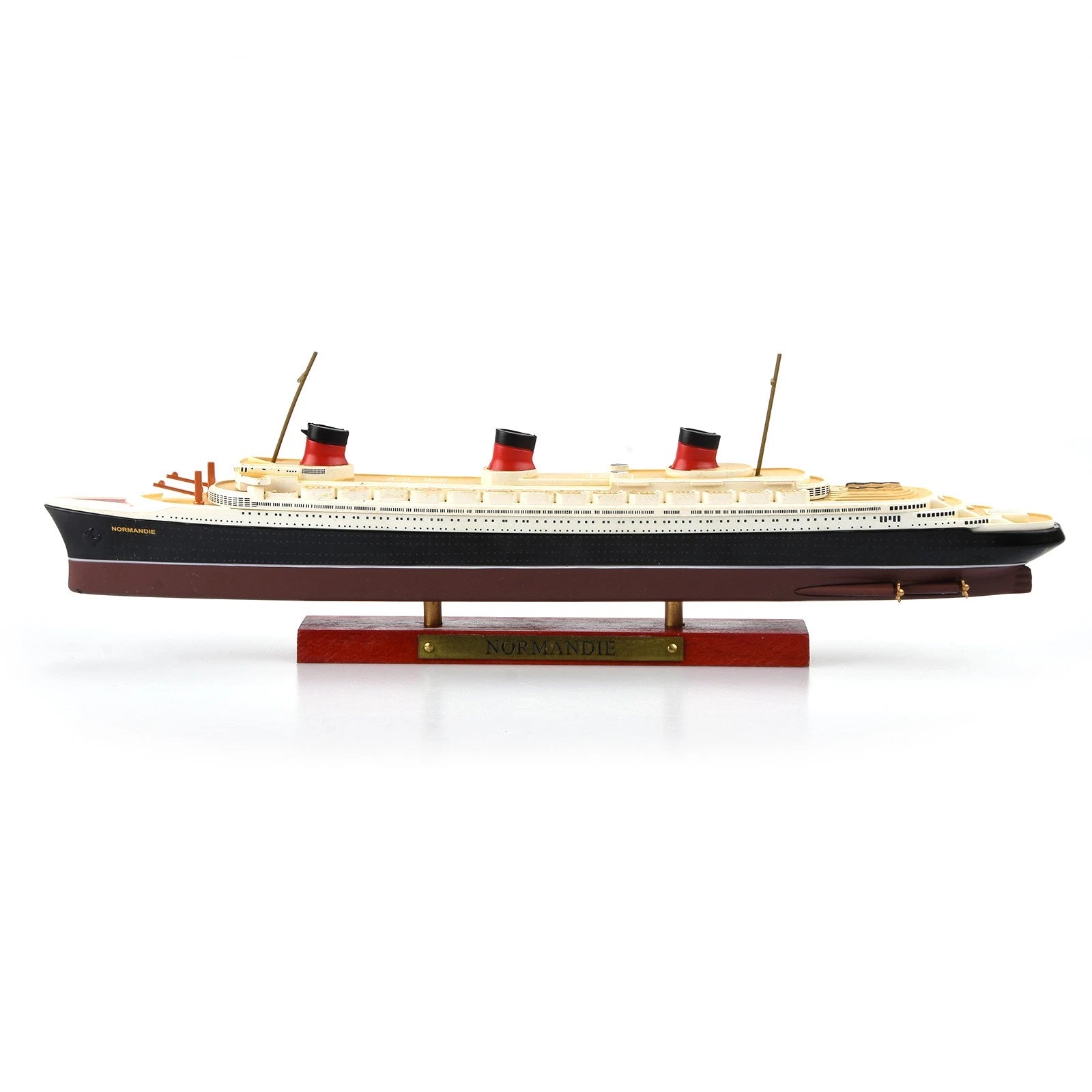 1:1250 Battleship Alloy Normandie Cruise Model Simulation Boat