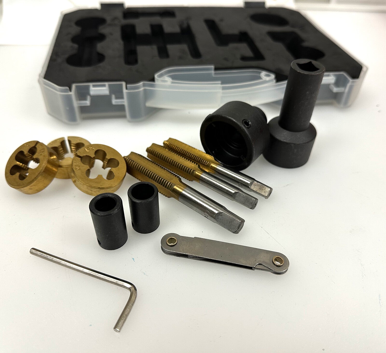 Tap & Die Set for M12 Wheel Studs & Nuts by Unbranded
