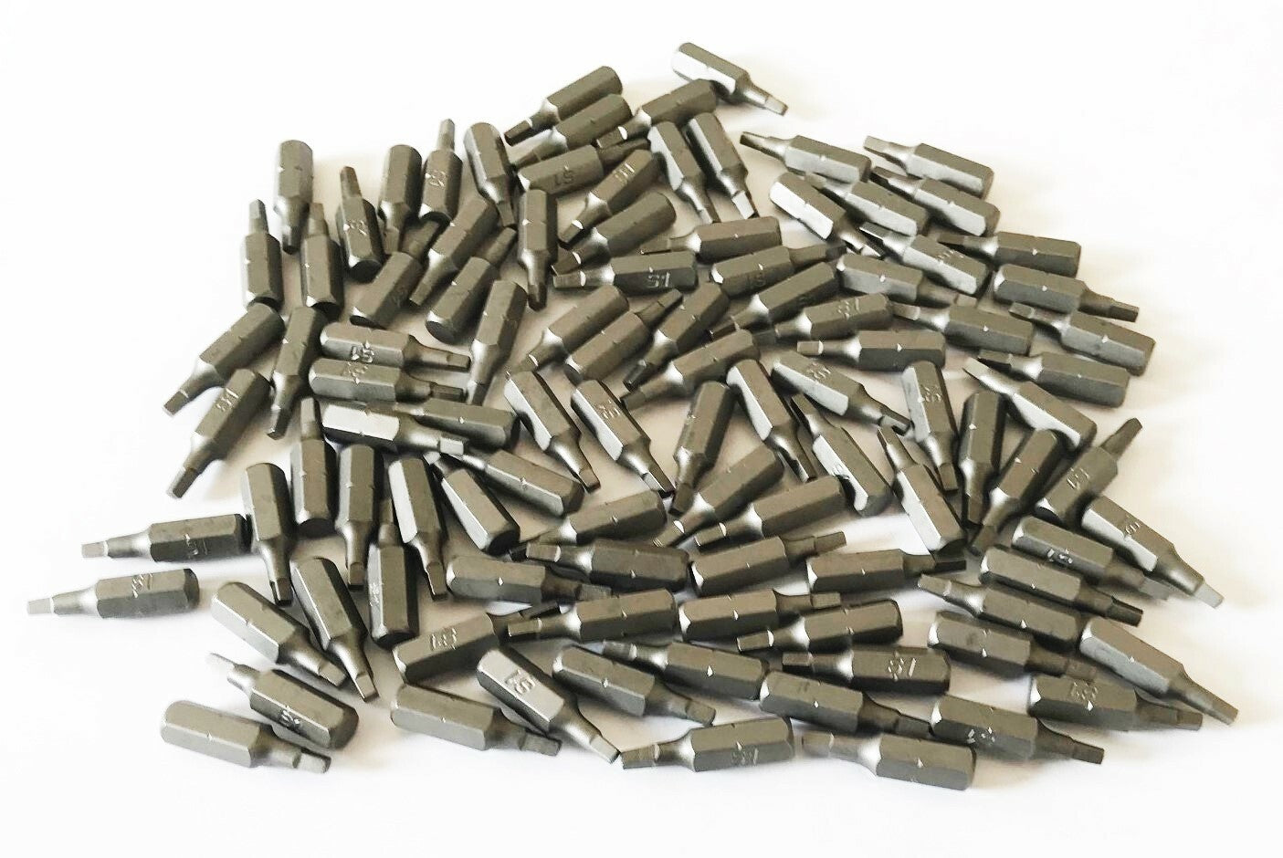 100 A.W. Meyer #1 Square Robertson Screw Bits