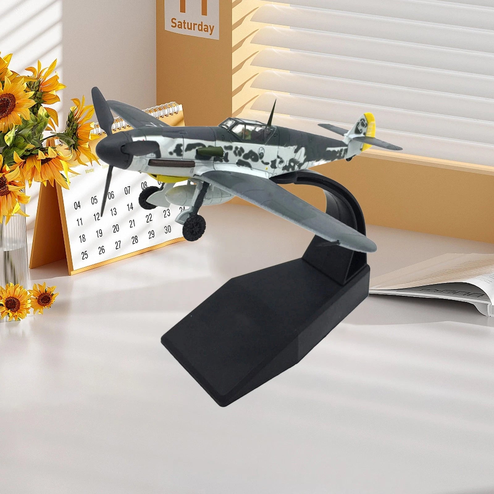 1/72 Bf109 Fighter Aircraft Military Model Diecast Plane Ornament