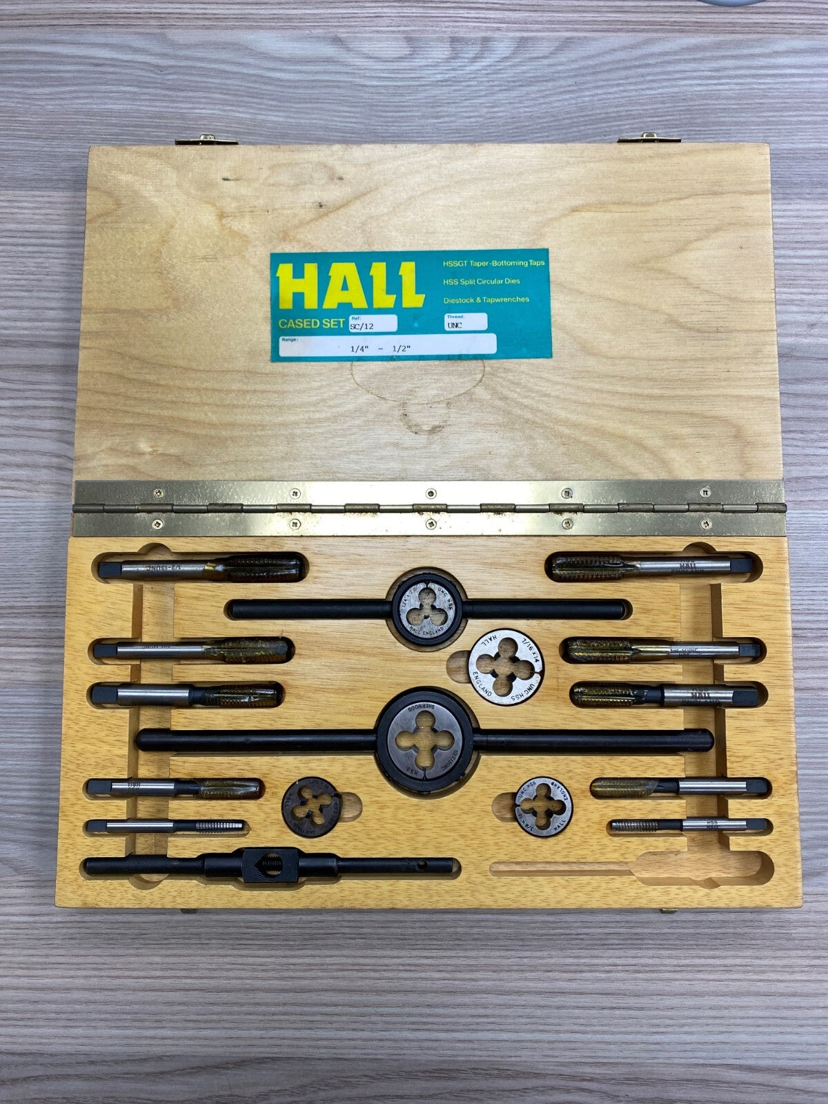 G&J Hall UNC Tap And Die Set 1/4 - 1/2 UNC