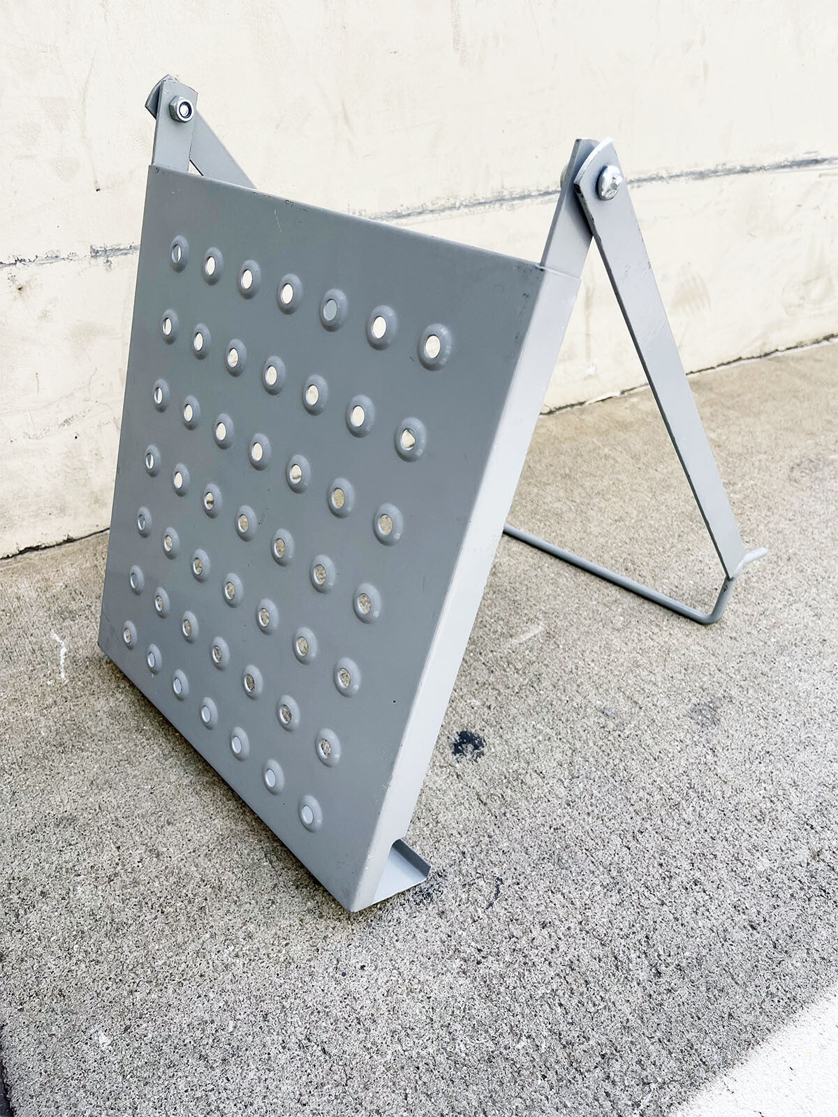 Metal Work Shelf Step Tool Tray Attachment
