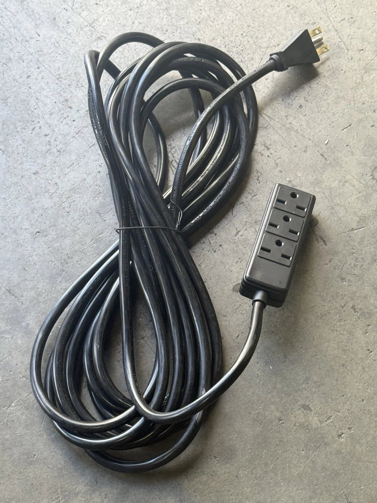 25ft. 240V Ac Power Extension Cord Nema 6-15p & 3 Outlet Tri Tap