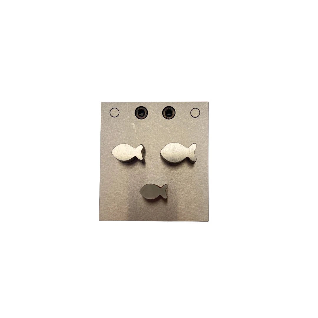 Fish Shape Disc Cutter With Set Of 3 Punches Size 19mm To 25mm -