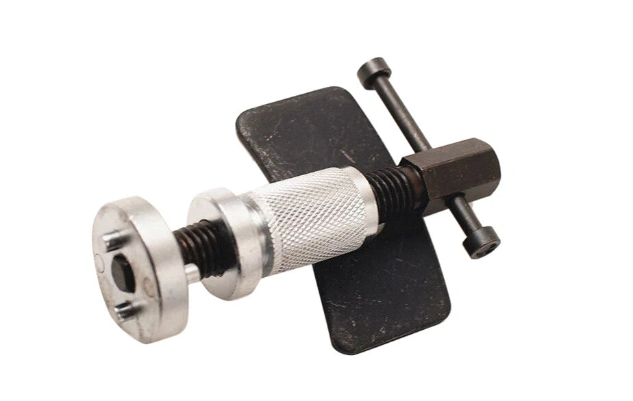 Brake Caliper Piston Wind Back Rewind With Double Adapter Tool: Rear