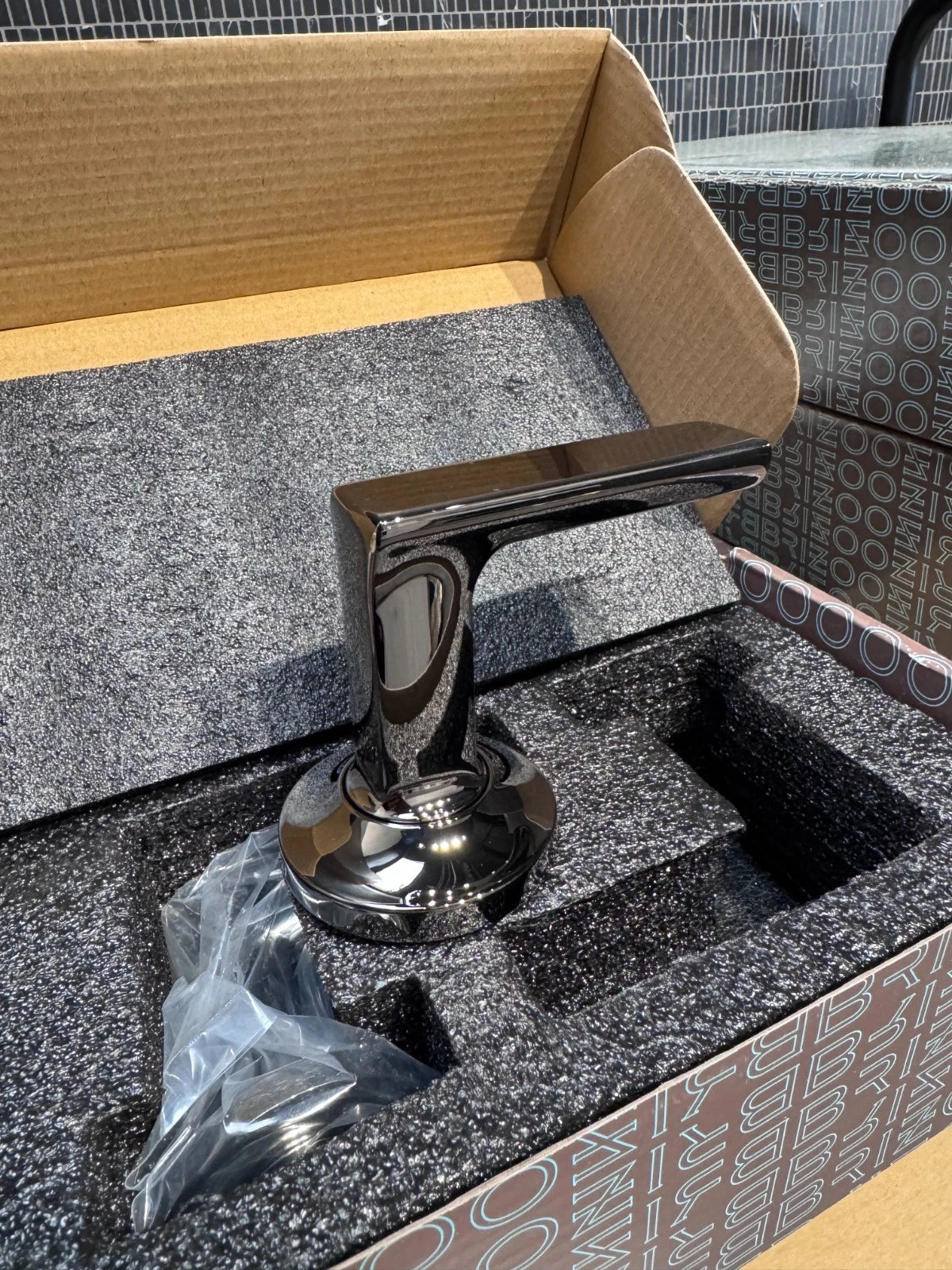Brizo Kintsu Widespread Pull-down Faucet Lever Handle Kit In Black