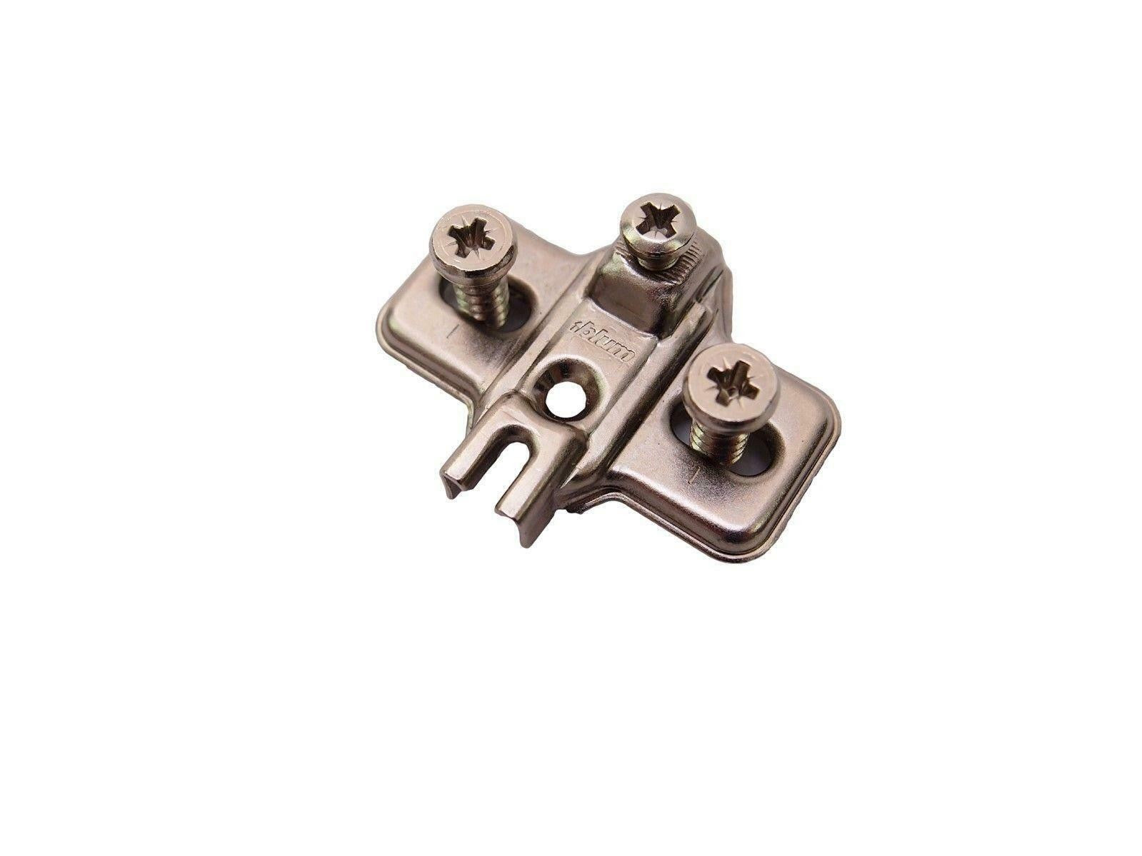 10 x Blum 193L8100 Standard Hinge Mounting Plate 18mm Cabinet