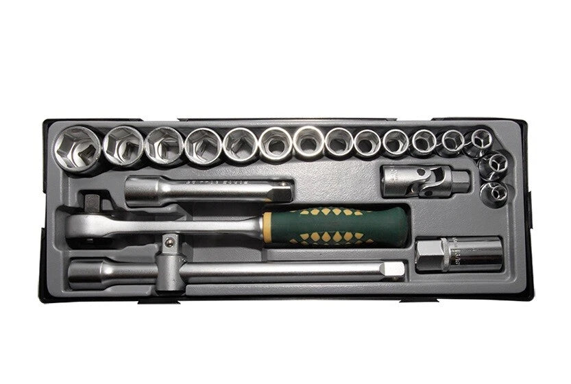 Force T4214 1/2" Dr 6pt. 8-26mm Flank Socket & Ratchet Extension