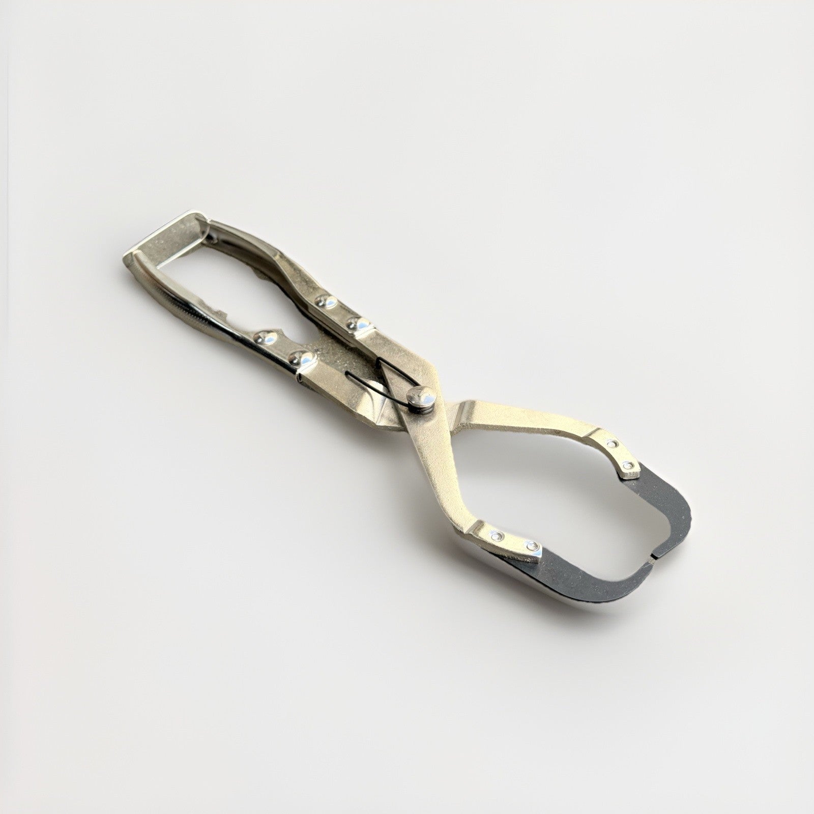 Clutch Brake Pedal Release Plier Master Cylinder Removal VAG VW Audi Seat Skoda