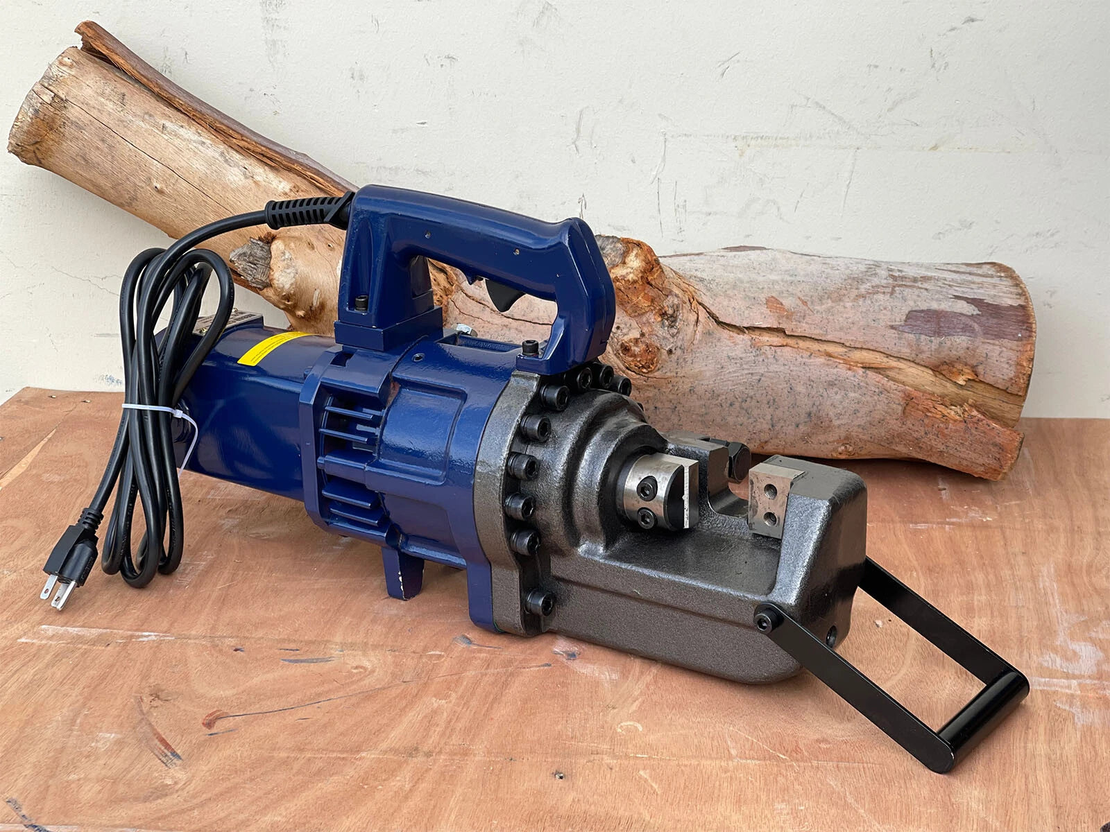 Rc32 Electric Hydraulic Handheld #10 Rebar Cutter 6mm To 32mm Rod
