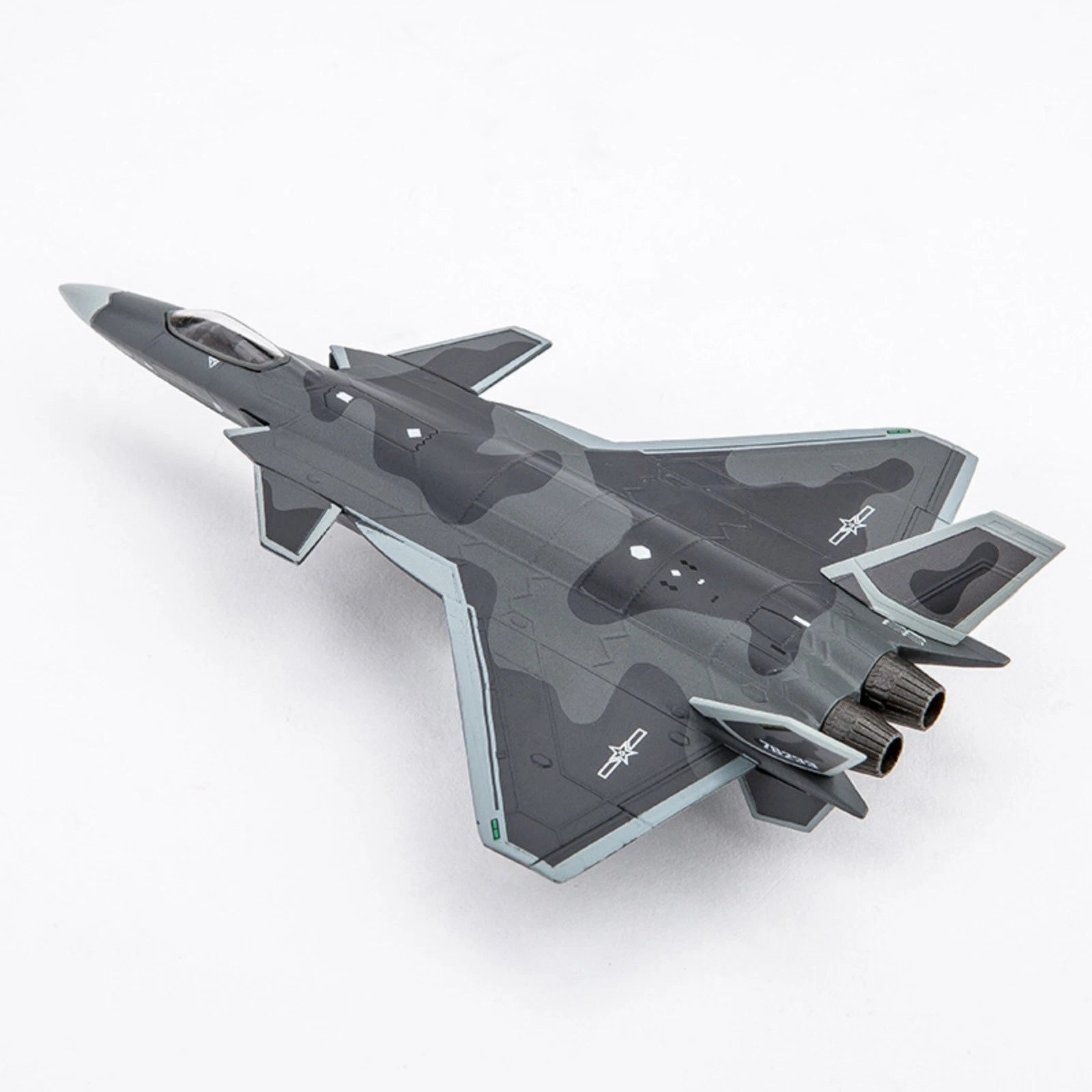 1/144 Scale Chinese Air Force Chengdu J-20 Fire Fang Fighter Finished