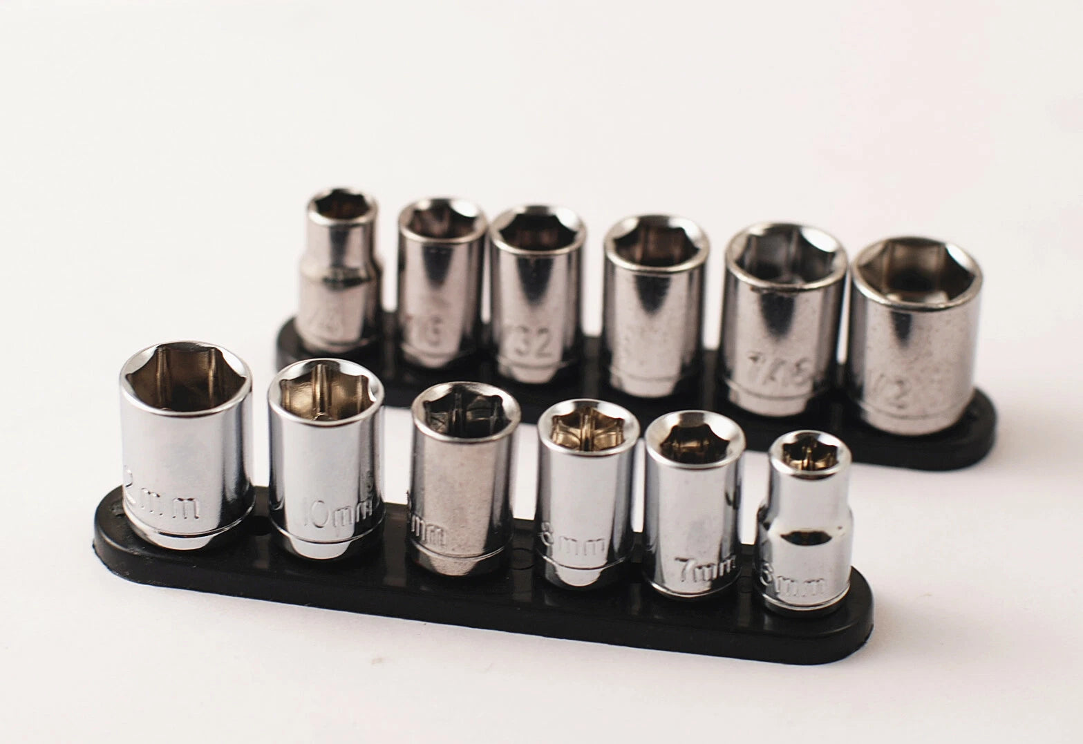 1/4" Dr. Metric & Sae Socket:6,7,8,9<wbr/>,10,12mm;1/4,5<wbr/>/16,11/3