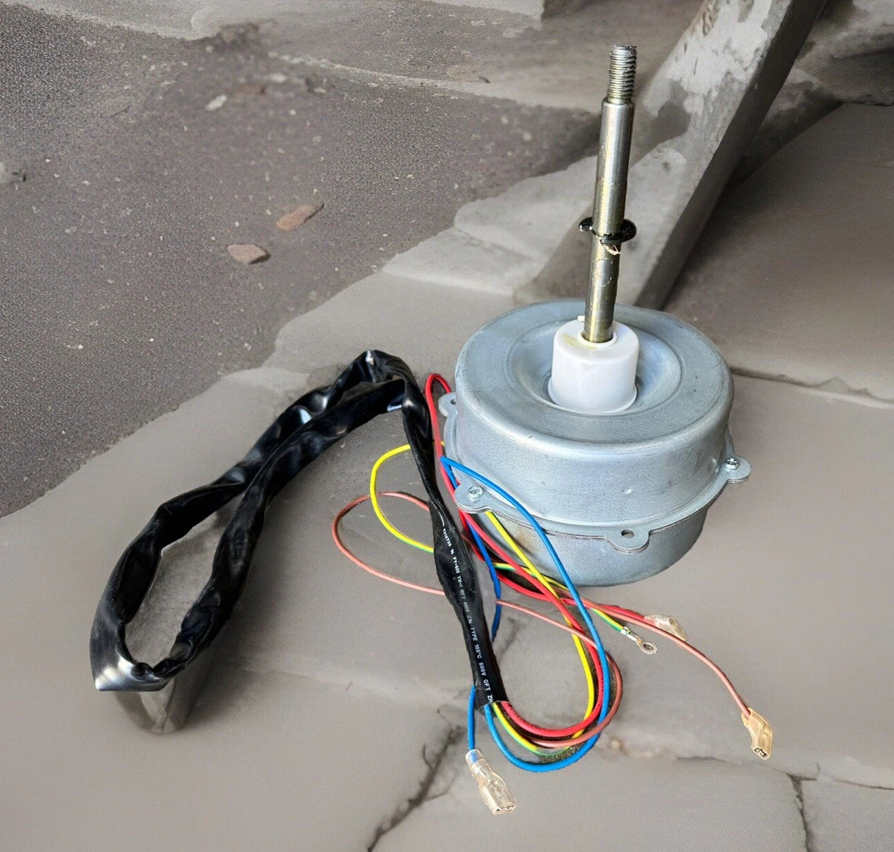 36k Btu Mini Split Outdoor Air Conditioner Fan Motor