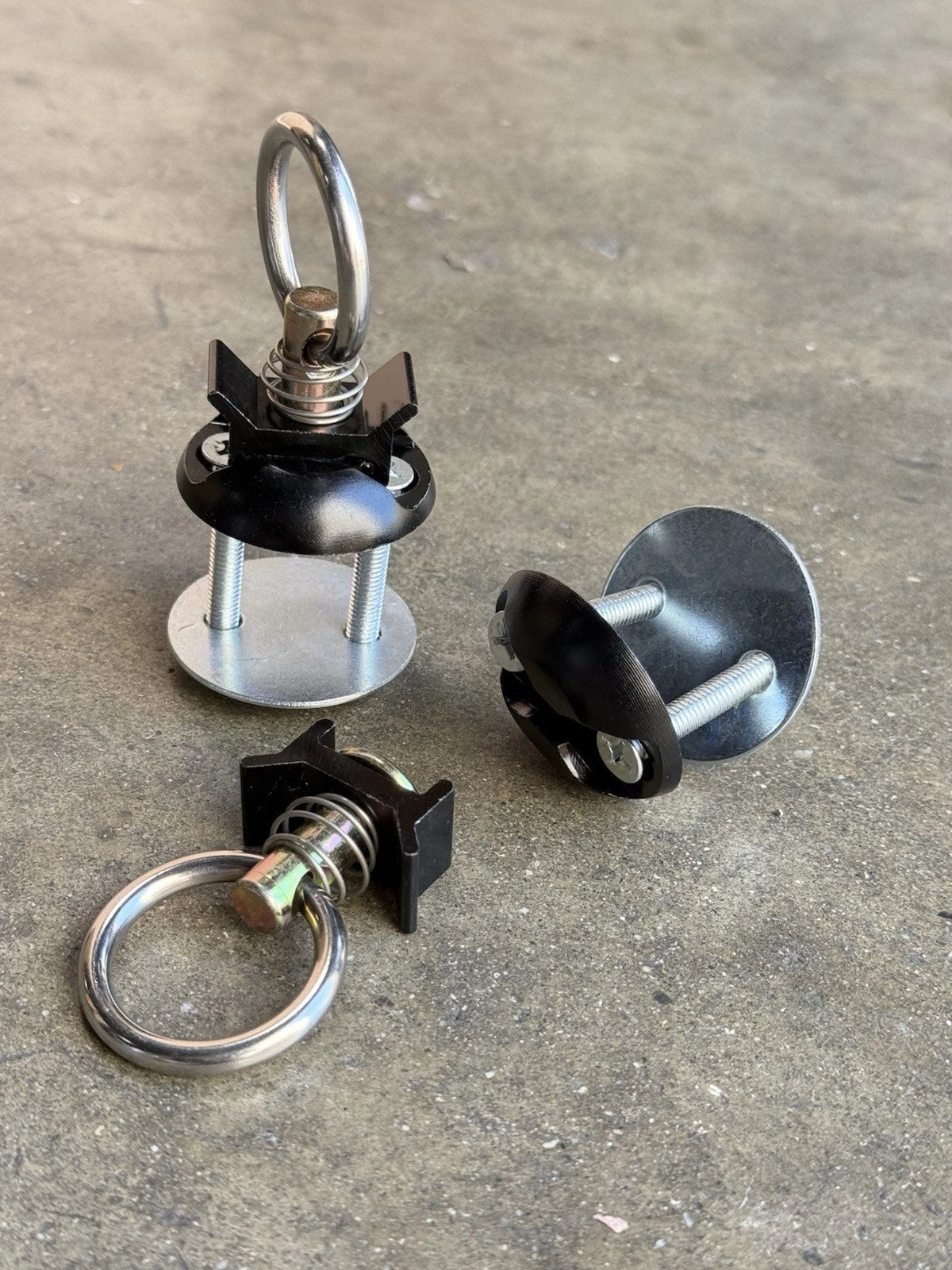 Pair Round Ring Quick Release Tie Down Anchor Points Stud Bolt On