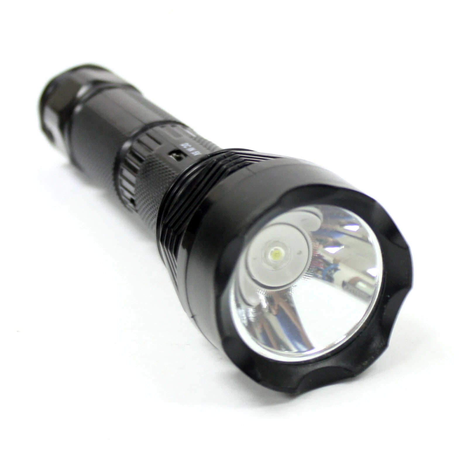 Se 7" Led Rechargeable Flashlight 3W 300 Lumen Smd 1200mah Camping