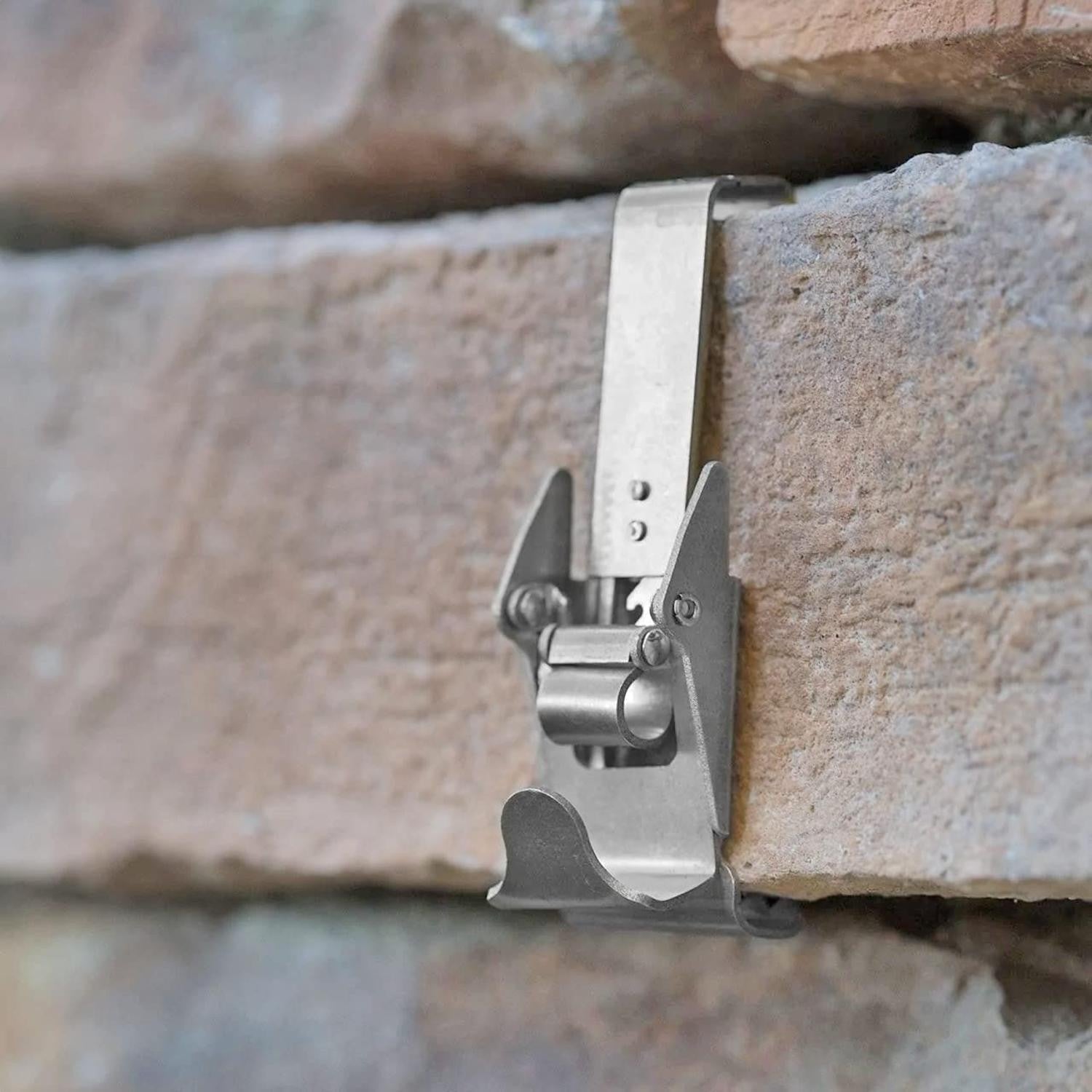 Hangman Brick Hook Indoor/outdoor