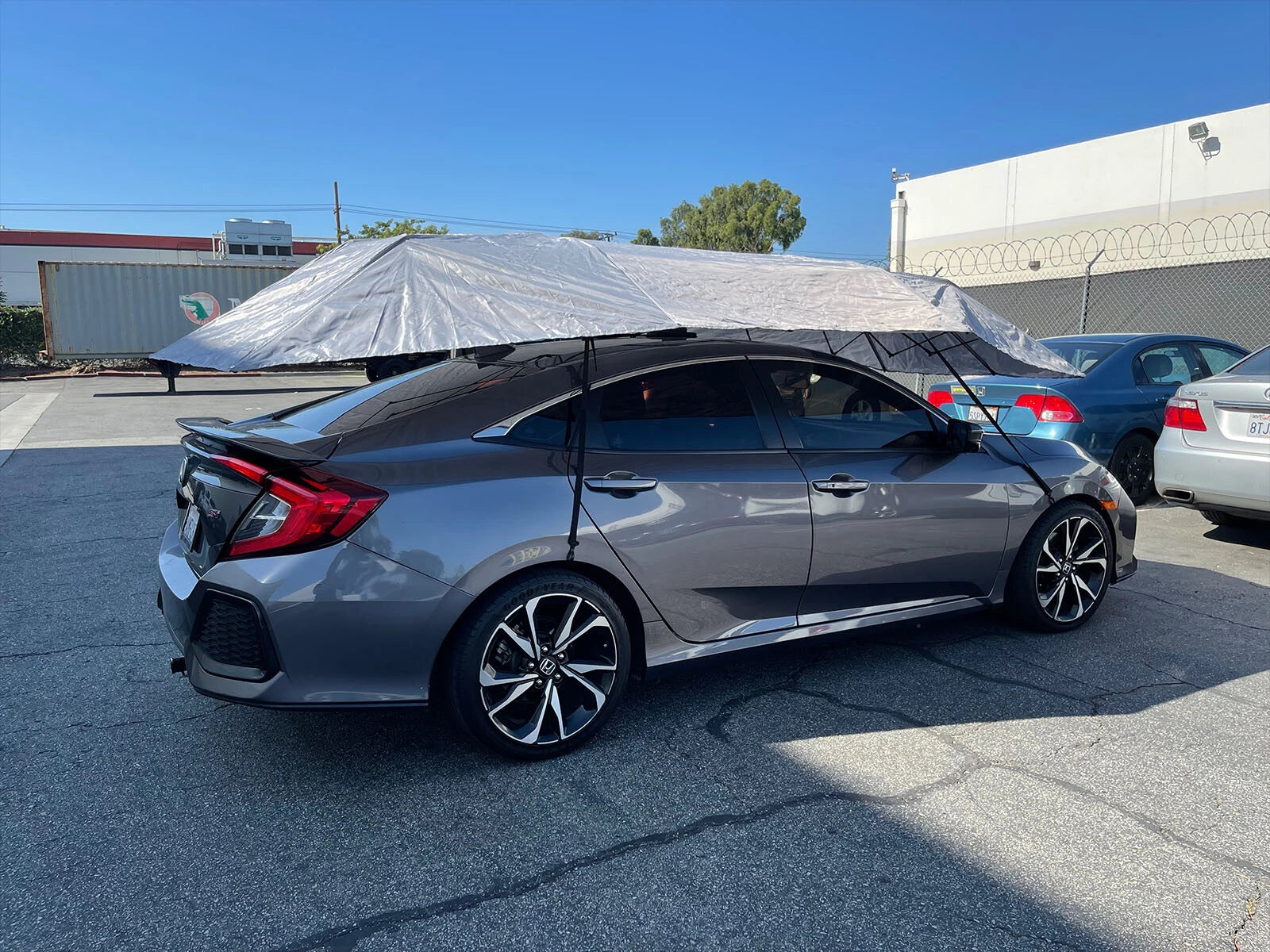 15ft X 7ft Foldable Car Roof Top Umbrella Tent Sunshade Cover Car