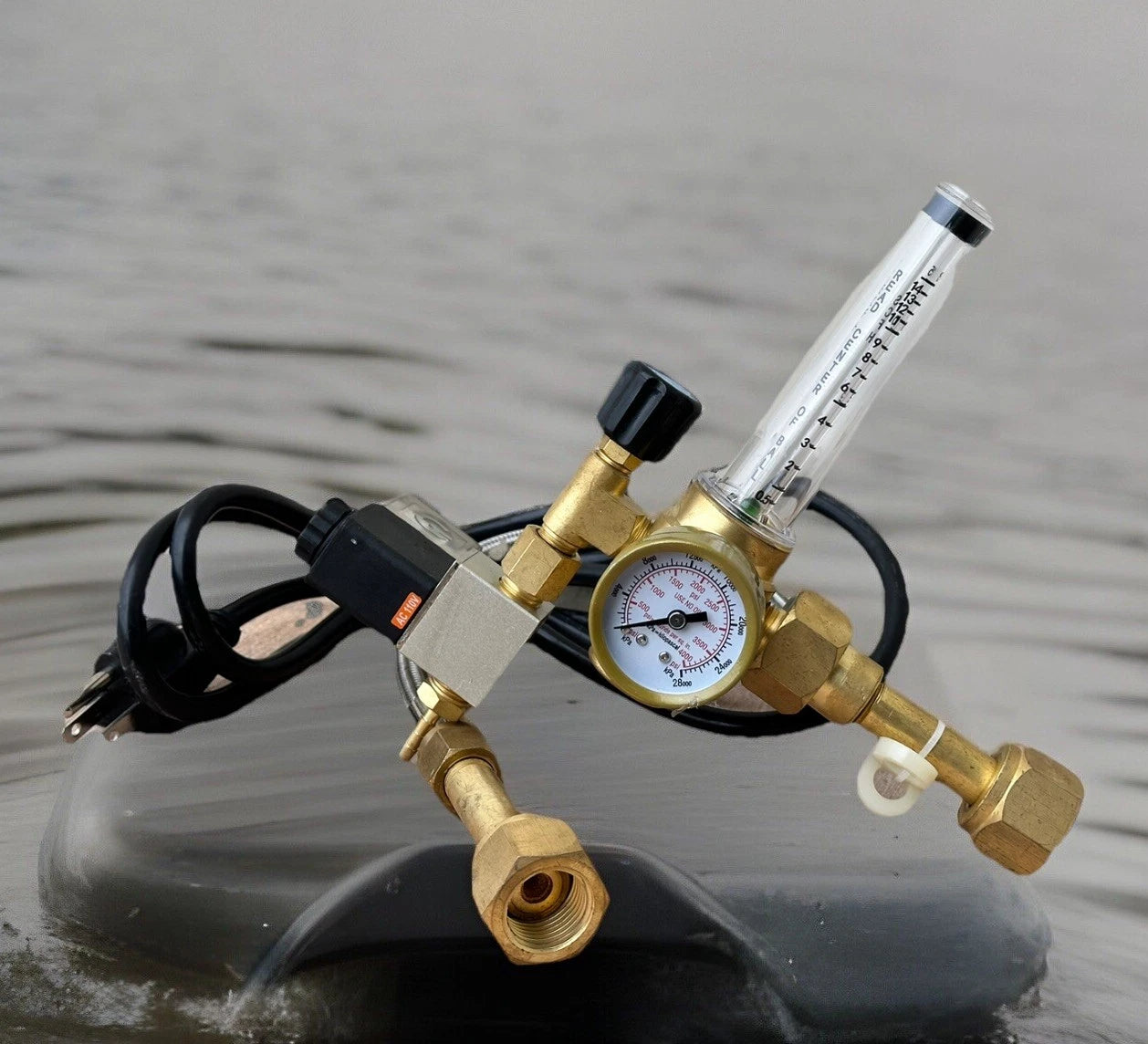 Aquarium Hydroponic Solenoid Emmiter Co2 Regulator Gauge Flow Meter 4