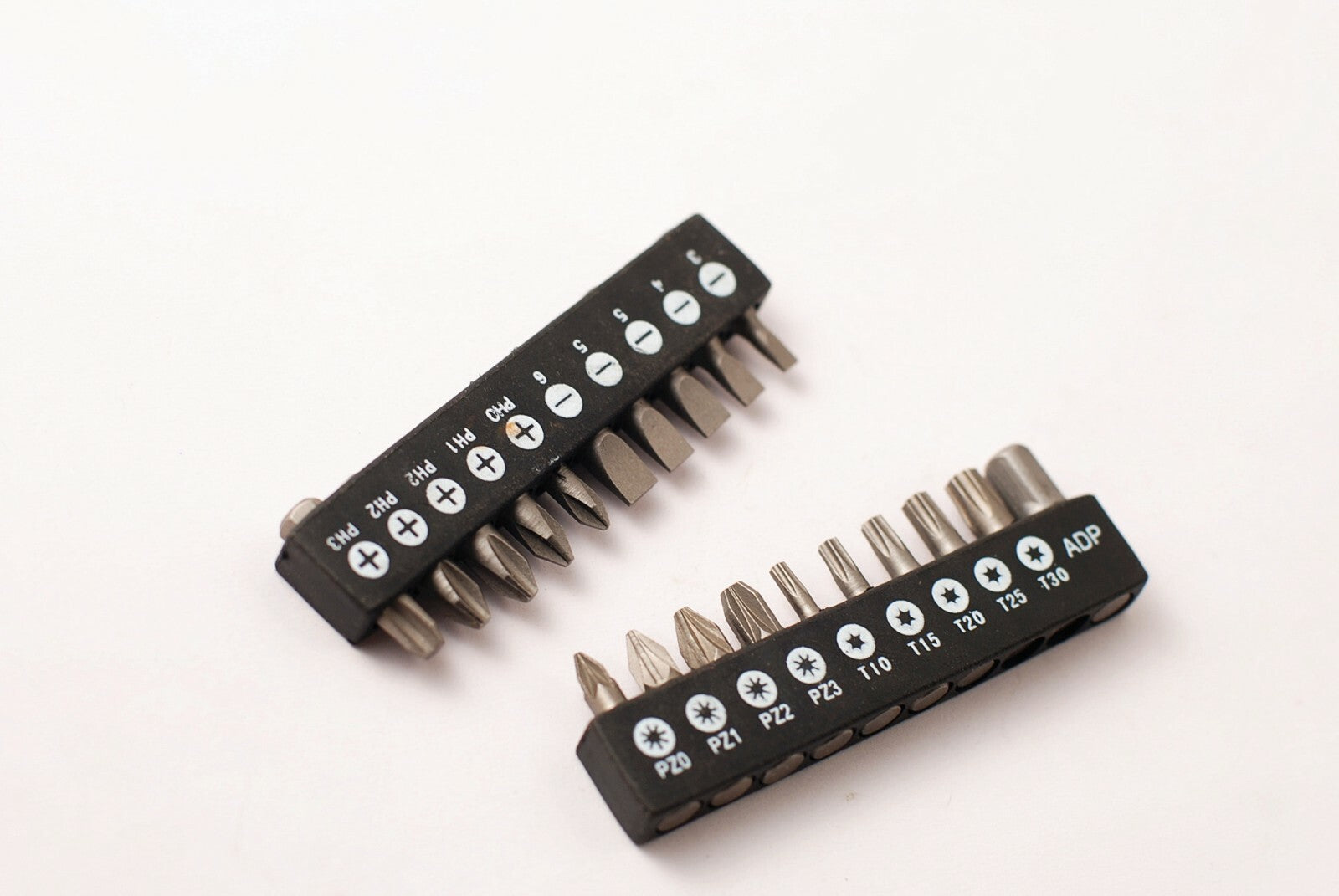 20pc 25mm Driver Bits & Adapter Set: Torx/Slot/Phillip/Pozi/Adapter