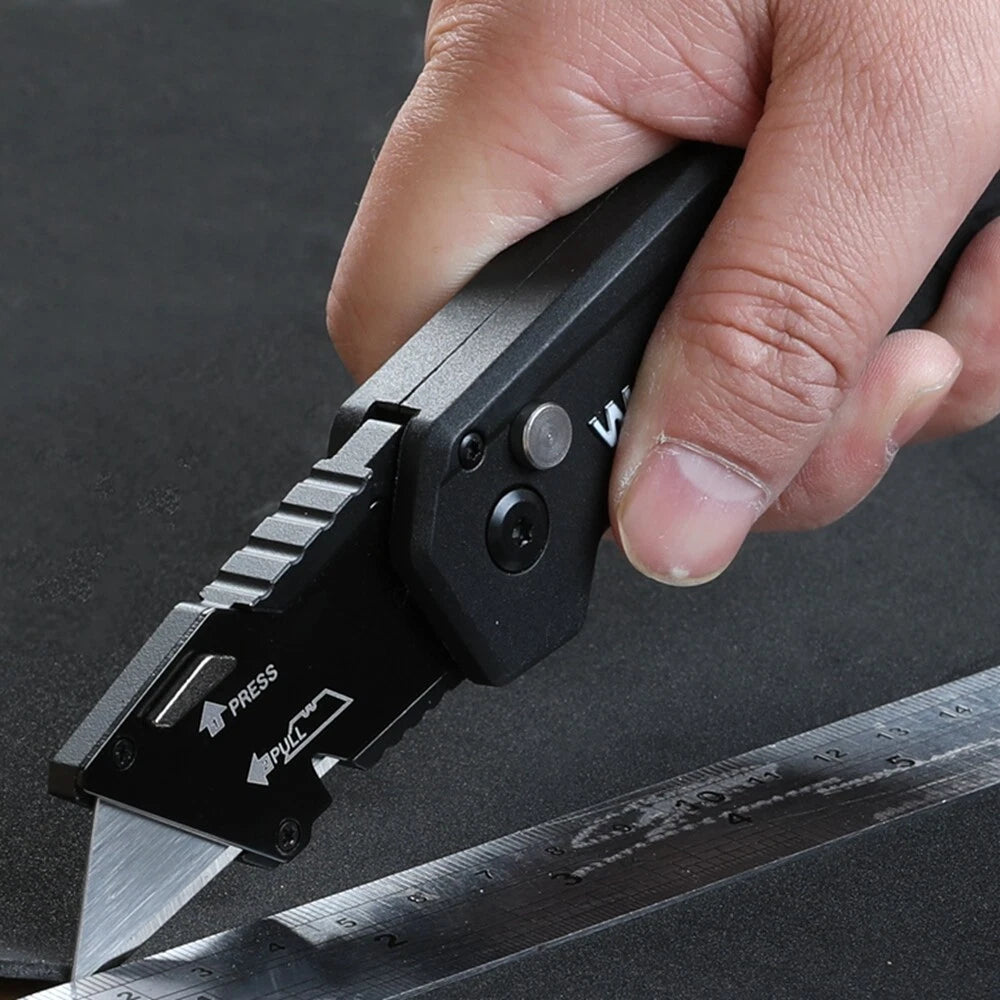 WORKPRO Folding Utility Knife 10 Blade Quick-Change Blade Wire Stripper Gut Hook
